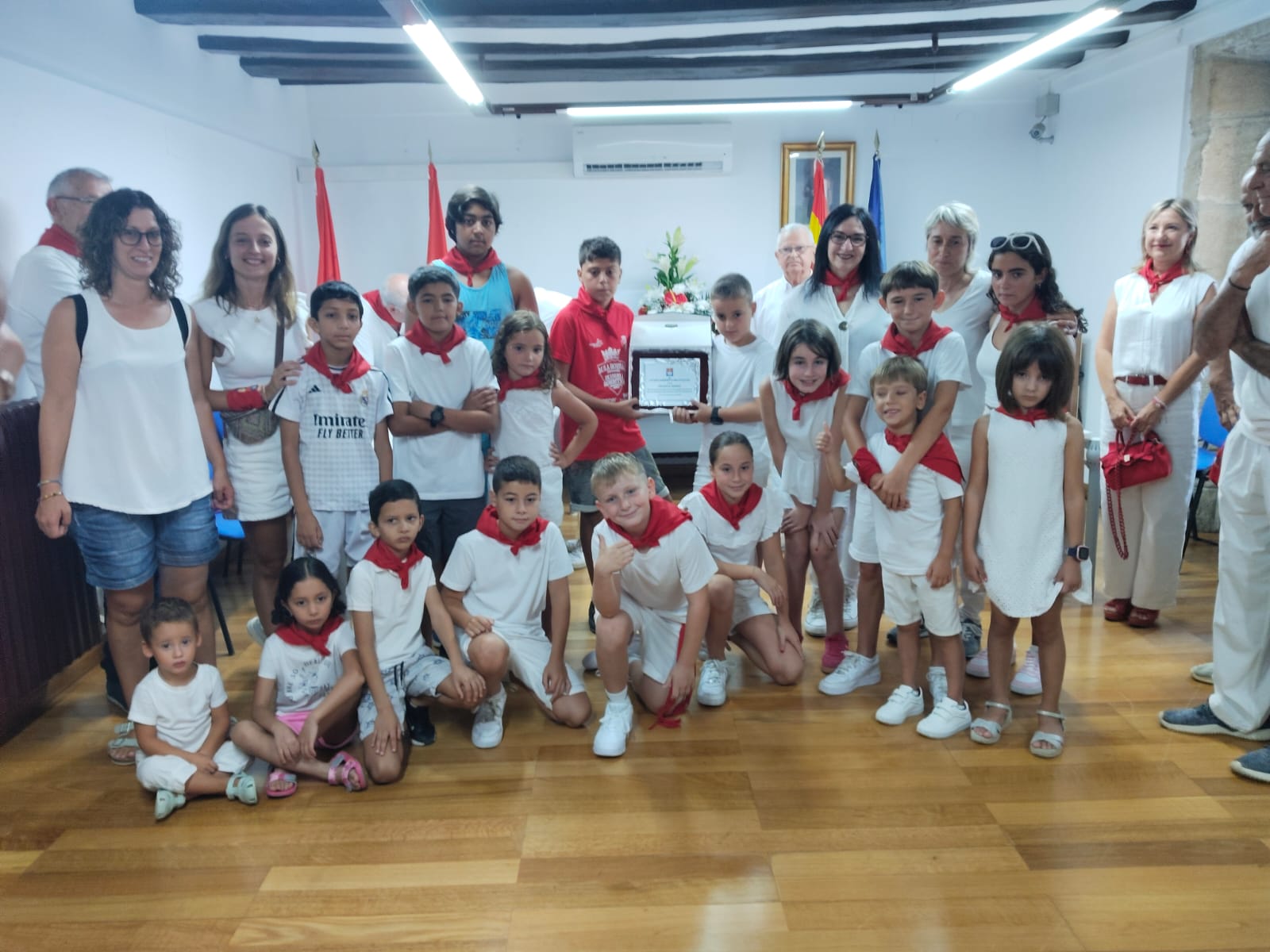 Este año las fiestas de Pitillas han comenzado de una forma muy especial. La escuela ha sido la encargada de lanzar el cohete